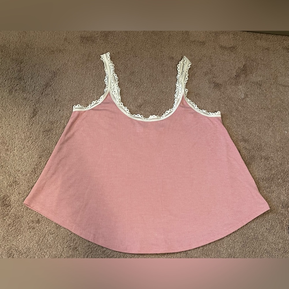 NWOT Victoria’s Secret Ultra Soft Ribbed Cami
